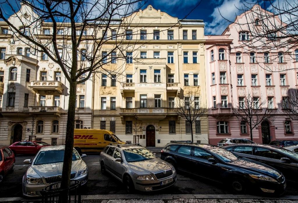 Modern Apartment Riegrovy Sady Praha Bagian luar foto