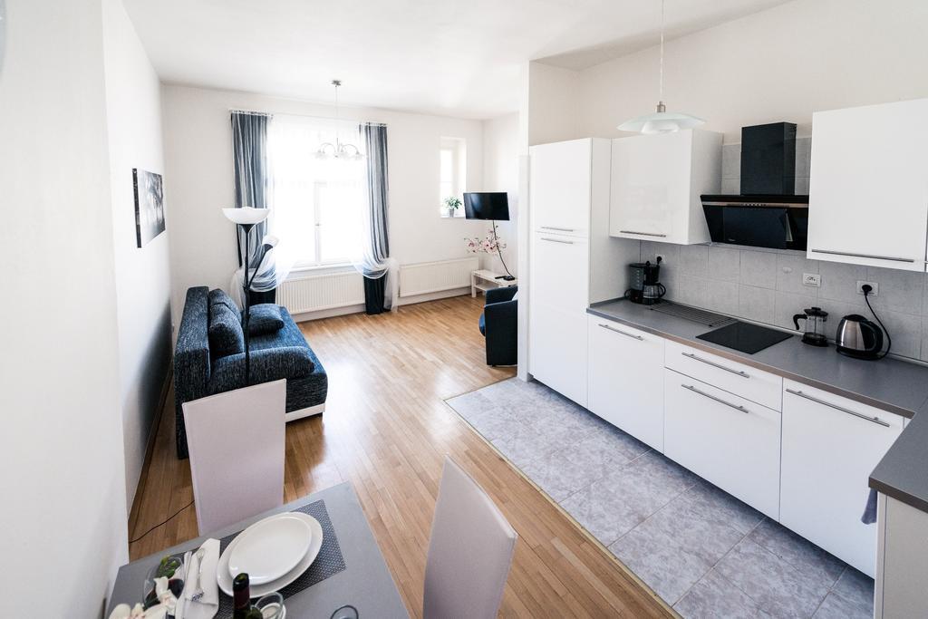 Modern Apartment Riegrovy Sady Praha Ruang foto