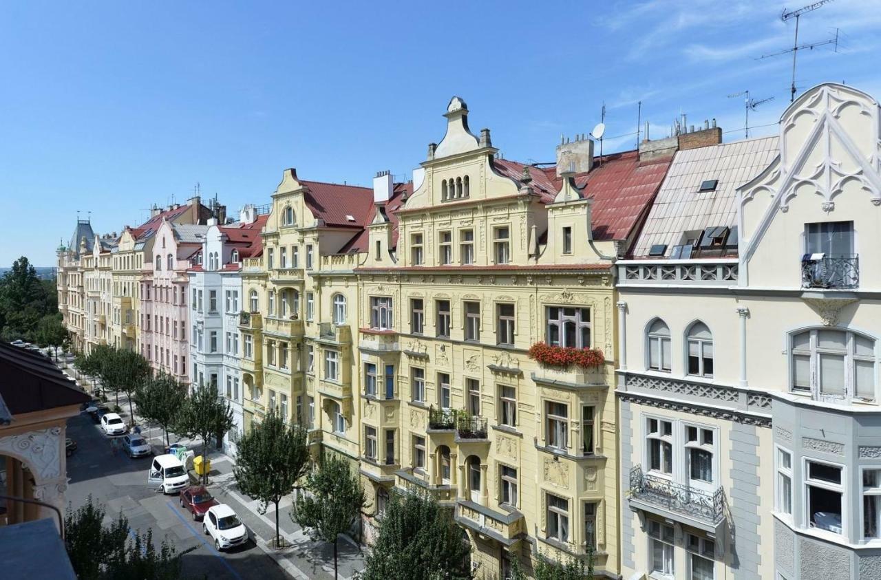 Modern Apartment Riegrovy Sady Praha Bagian luar foto